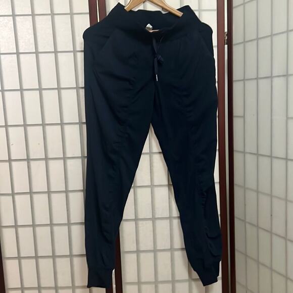 LULULEMON ATHLETICA ON THE GO INKWELL DRAWSTRING‎ JOGGER SIZE 4 - Picture 1 of 8